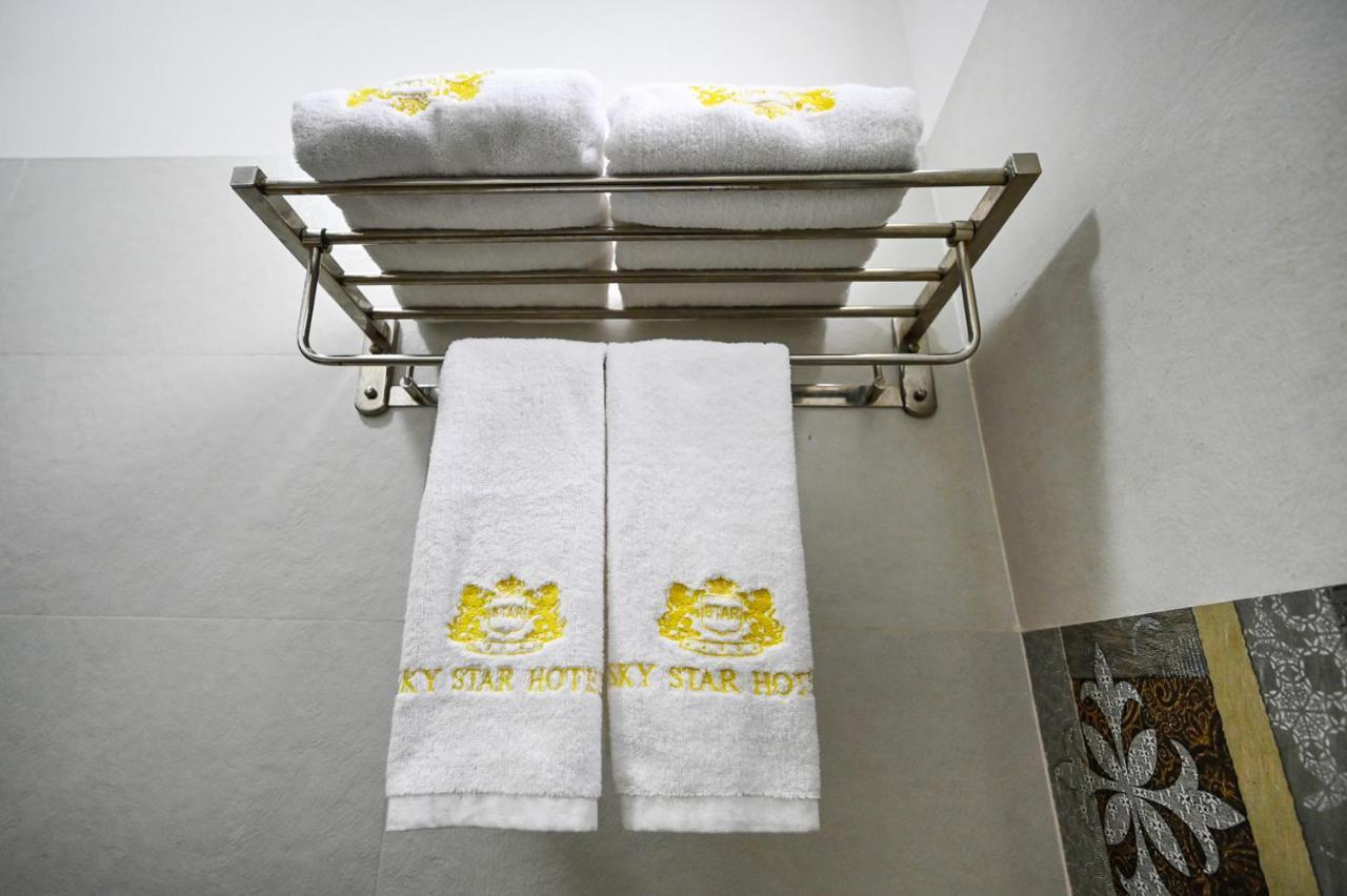 Sky Star Hotel Ho Şi Min Exterior foto